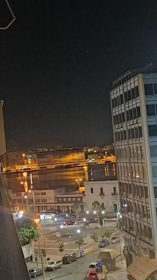 피레아스 Με Θεα Το Λιμανι 아파트 외부 사진