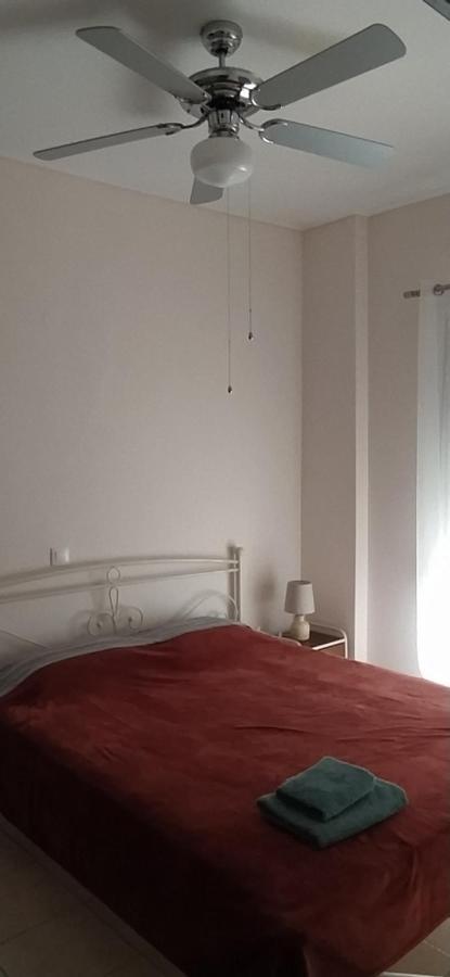 피레아스 Με Θεα Το Λιμανι 아파트 외부 사진